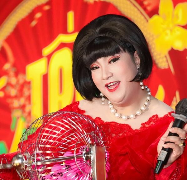 Detailed Caller Background for 0120928099 With Public Review